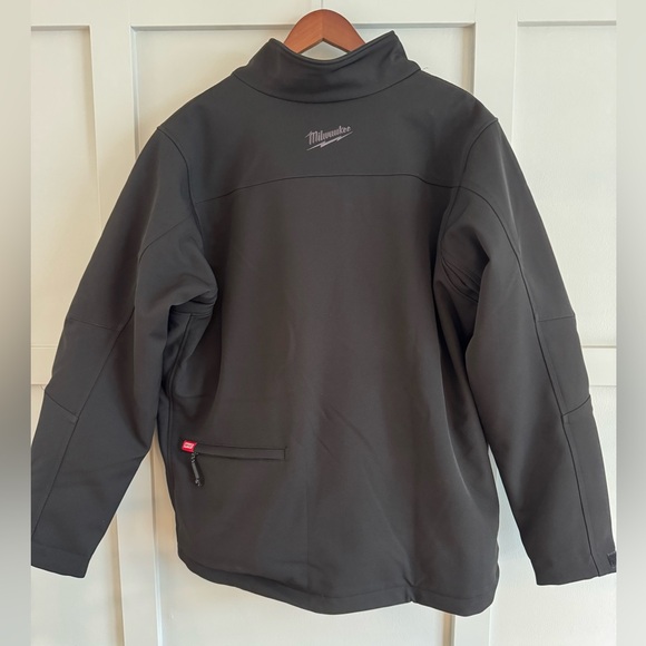 Milwaukee heated jacket - Picture 3 of 6